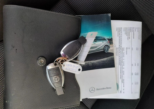 Mercedes-Benz Klasa B cena 43800 przebieg: 133000, rok produkcji 2012 z Łuków małe 277